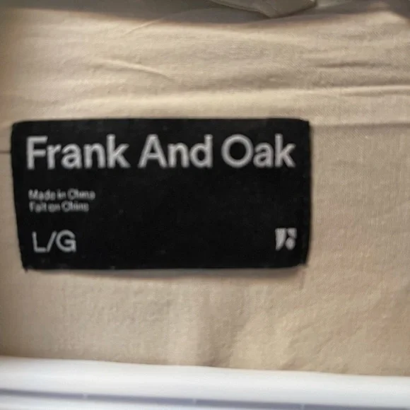 Frank and oak Shacket missing button - Picture 3 of 3